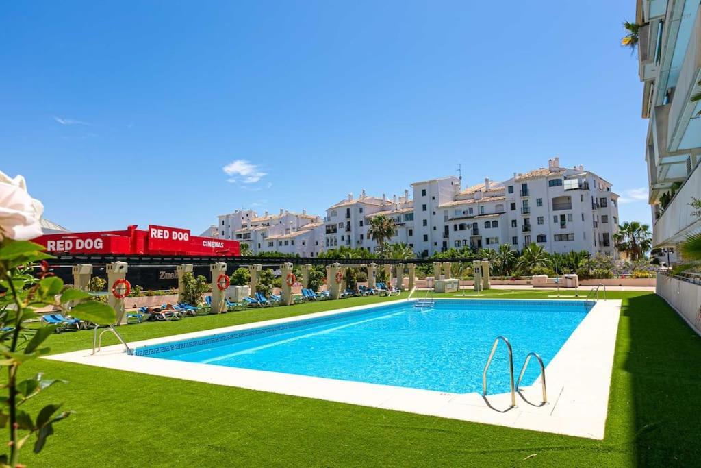 Appartement Spacious And Luxurious In Puerto Banus Marbella