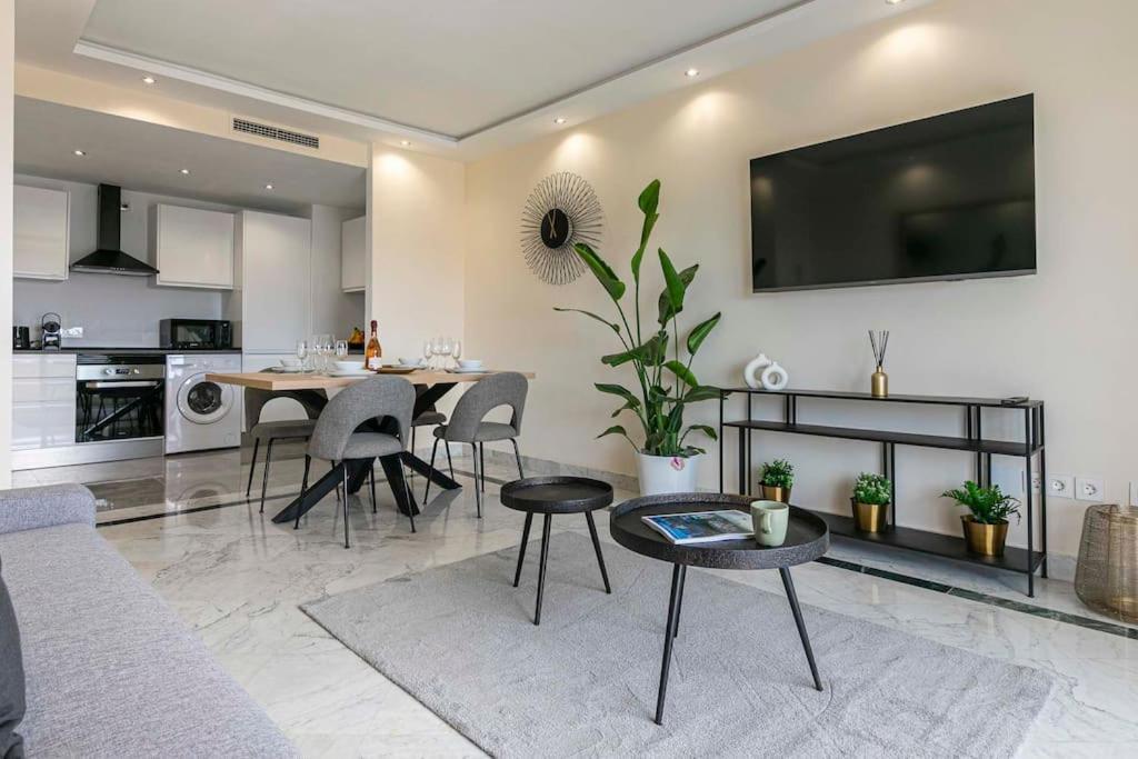 Spacious And Luxurious In Puerto Banus Appartement
