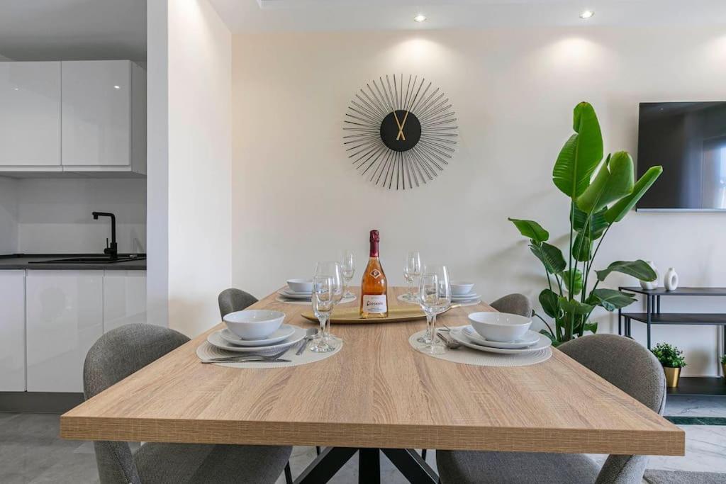 Spacious And Luxurious In Puerto Banus Appartement
